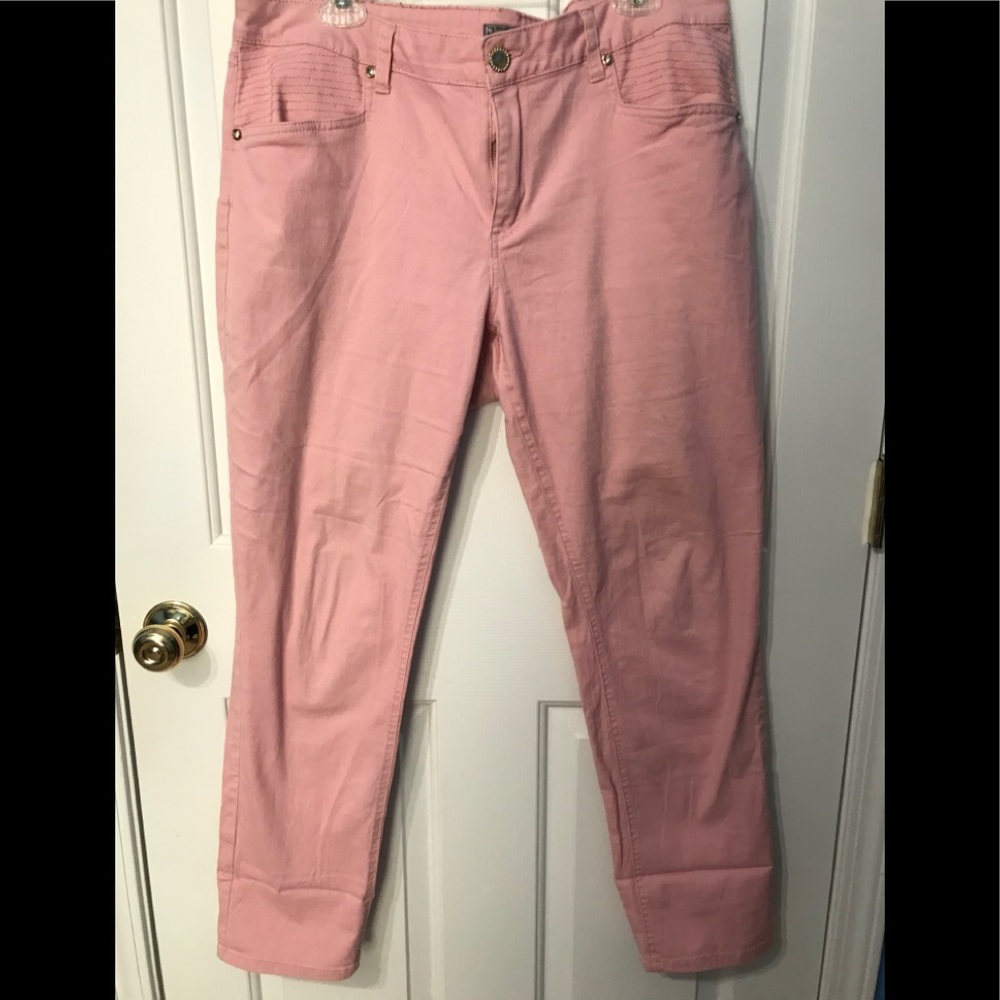 Pink chino pant